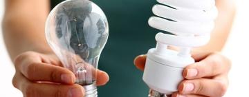 Ще є трохи часу: 2 млн українців скористались можливістю обміняти у відділеннях «Укрпошти» лампи розжарювання на енергоощадні LED-лампи